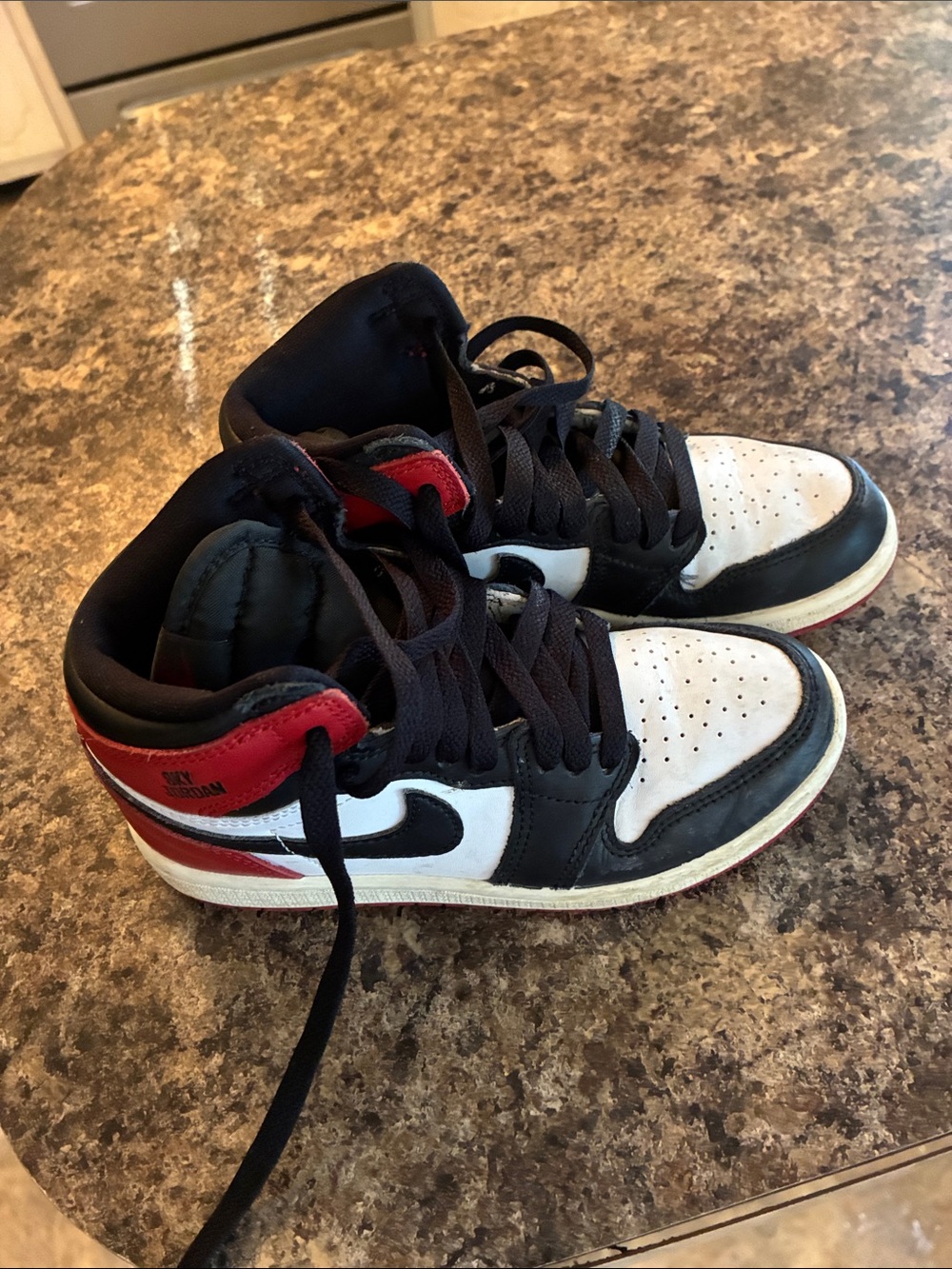 Nike Kids Black White Red High-Top Sneakers